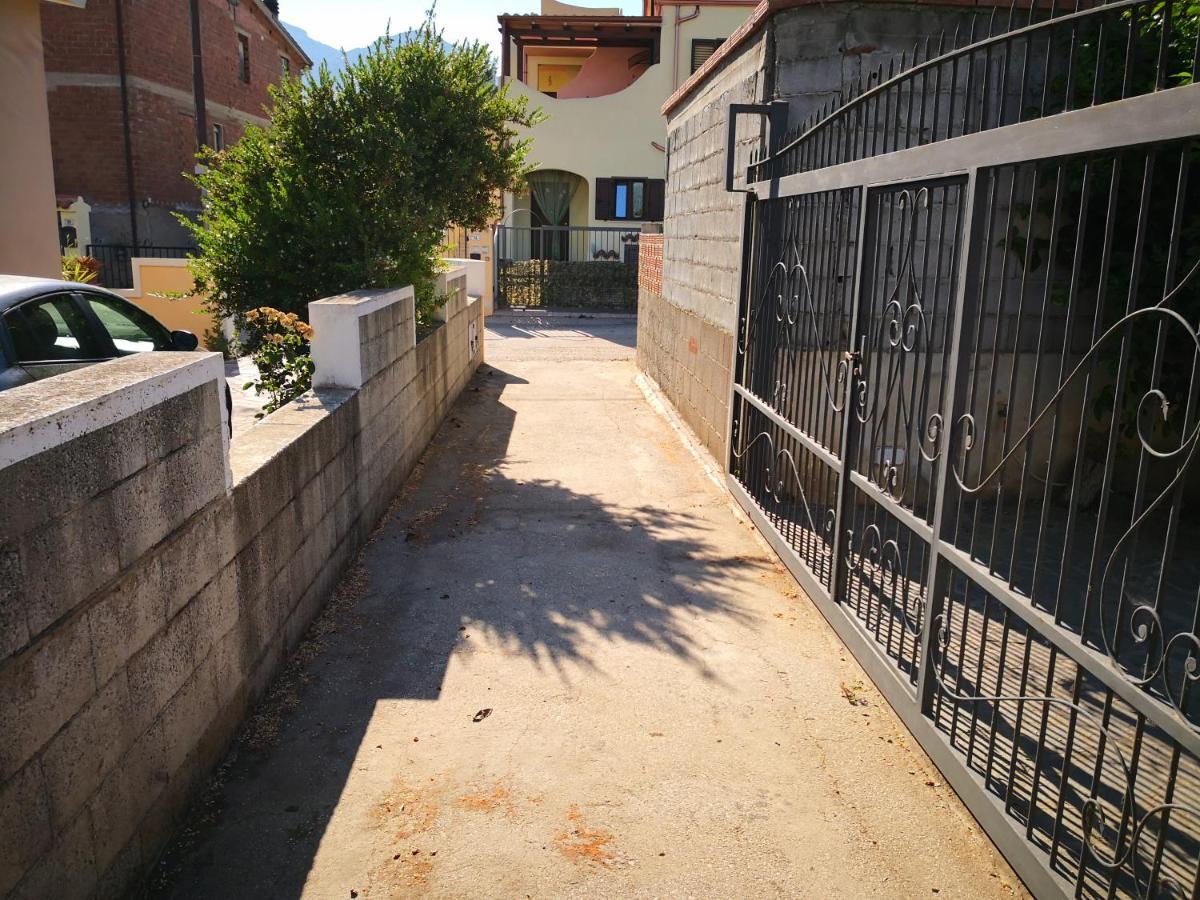 Casa Il Giardino Villa Orosei Exterior photo